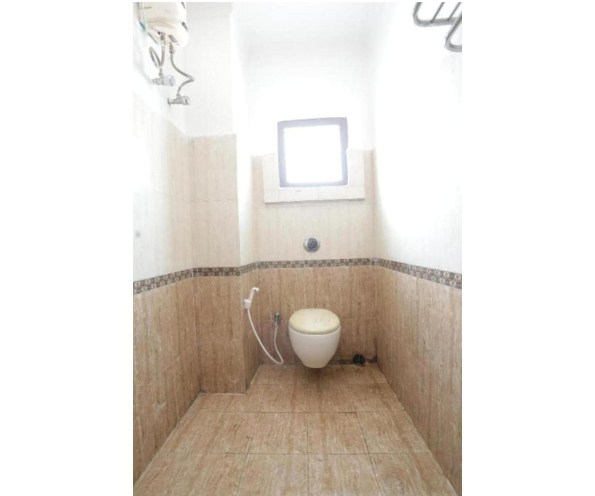 Day S Inn Luxury Stay Near Care Hospital In Budget Friendly Price Best Seller Бхубанешвара Экстерьер фото